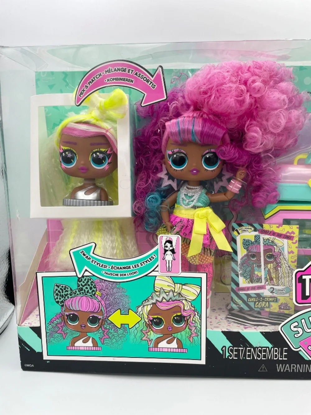 LOL Surprise! Tweens surprise swap fashion doll